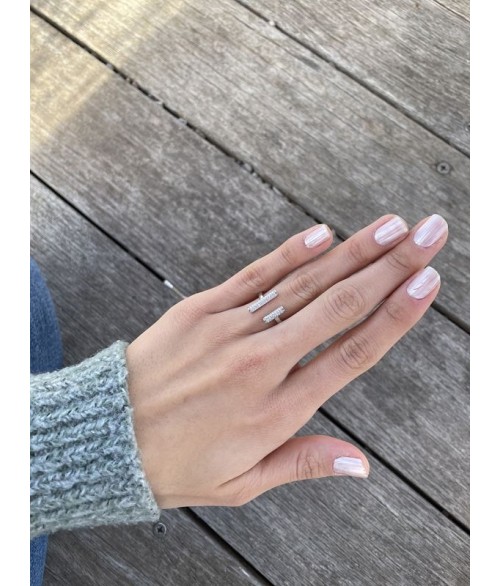 Anillo de Plata con Barras y Circonitas