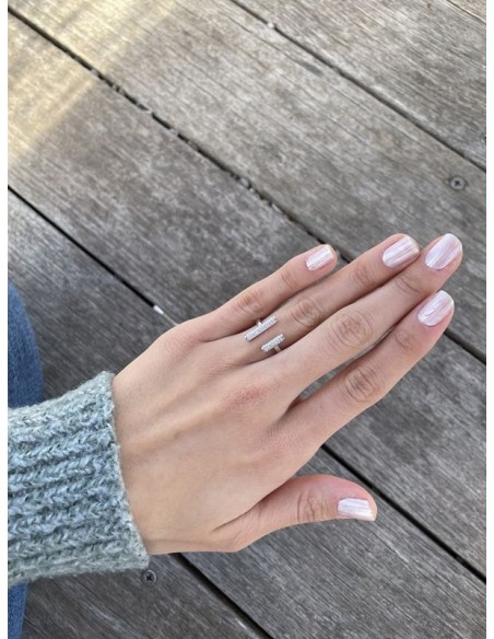 Anillo de Plata con Barras y Circonitas