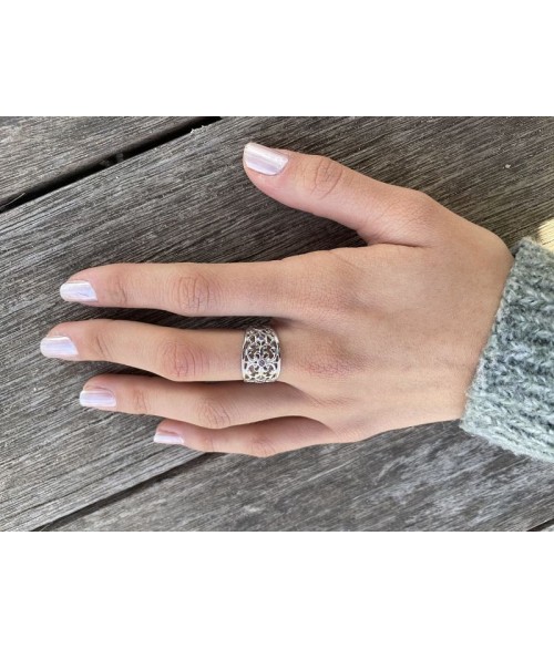 Anillo de Plata Calado de Hojas con...
