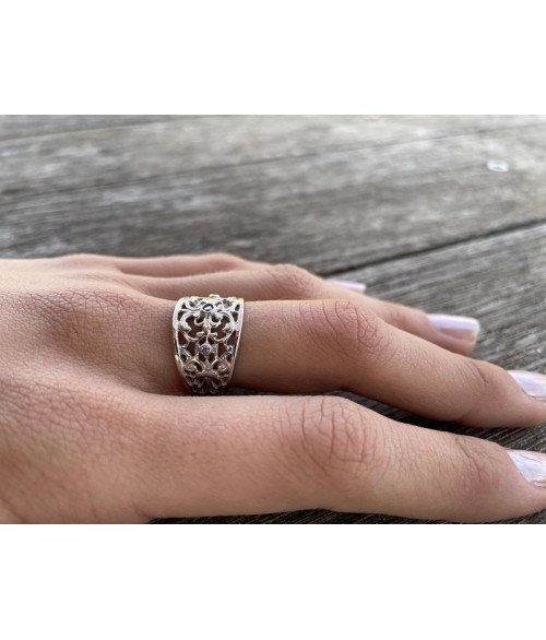 Anillo de Plata Calado de Hojas con...
