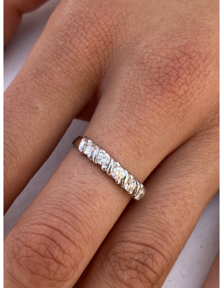 Anillo Cinquillo de Diamantes en Oro Blanco 18k
