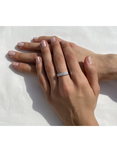 Anillo de Oro Blanco 18k con Diamantes Rectangular
