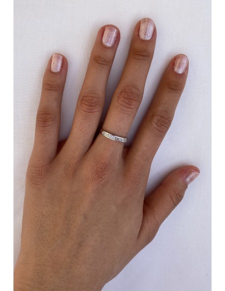 Anillo de Oro Blanco 18k con Diamantes Trapecios