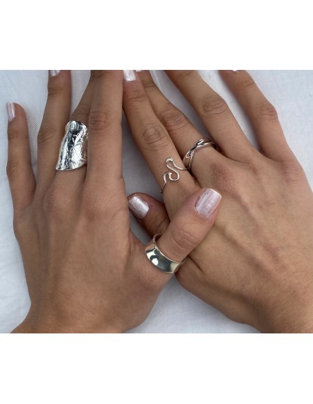 Anillo de Plata Curvo