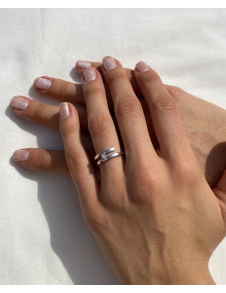 Anillo de Oro Blanco 18k Paralelo con Diamante Solitario
