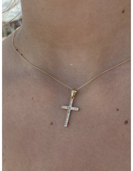 Cruz de Oro 18k con Circonitas