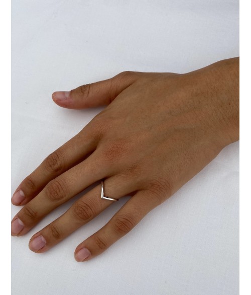 Anillo en Punta de Plata 1ª Ley