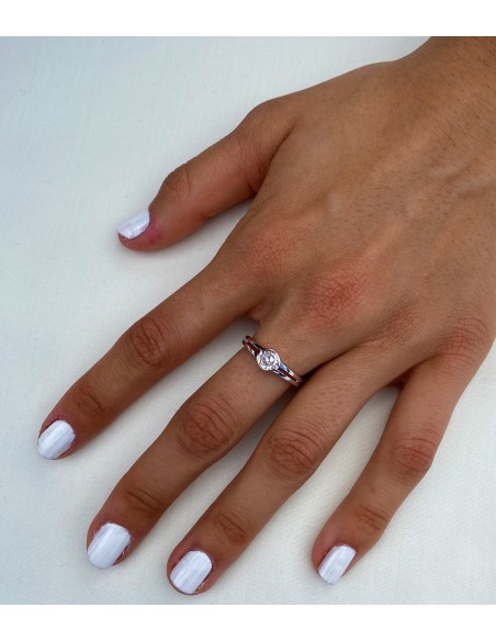 Anillo de Plata 1ª Ley con Circonita Grande