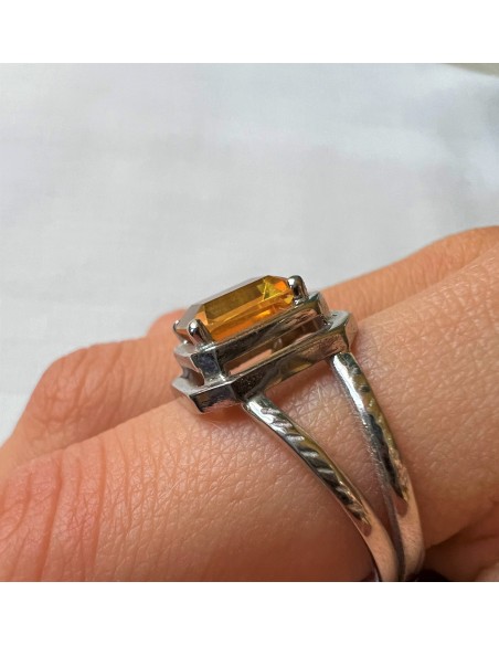 Anillo de Plata Topacio