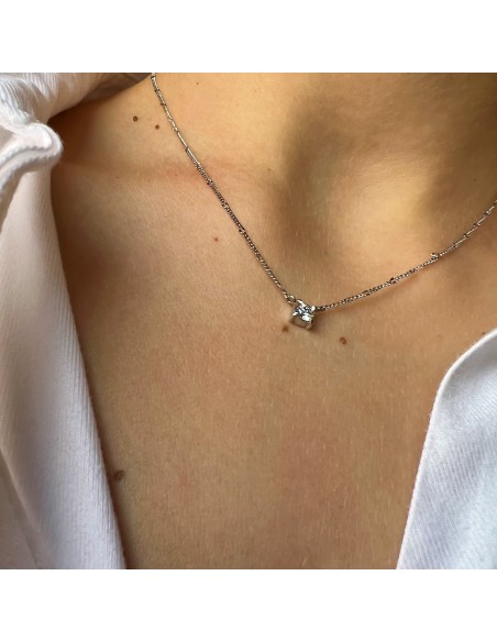 Colgante en Oro Blanco 18k con Diamante Blanche