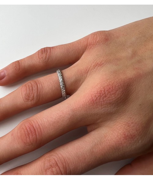 Anillo de Oro Blanco 18k con Diamantes