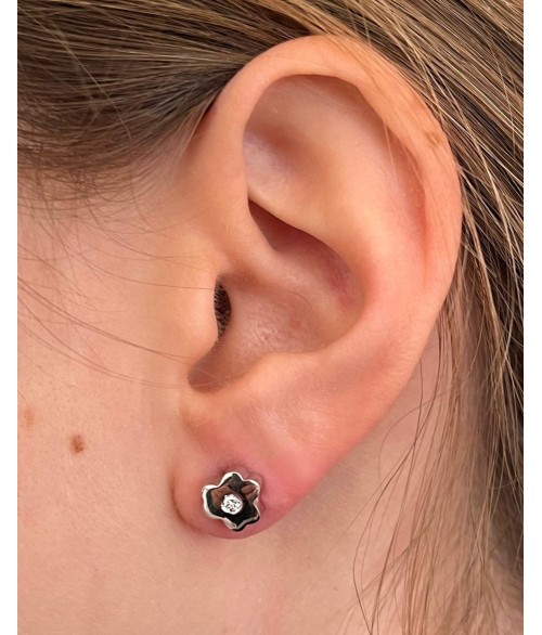 Pendientes Flor con Diamante en Oro...