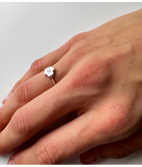 Anillo Flor con Diamante en Oro 18k