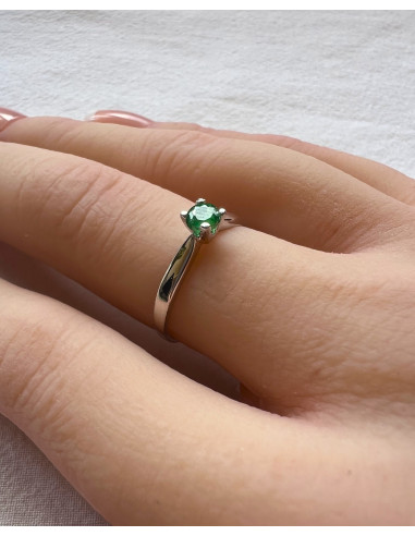 Anillo de Oro 18k con Esmeralda