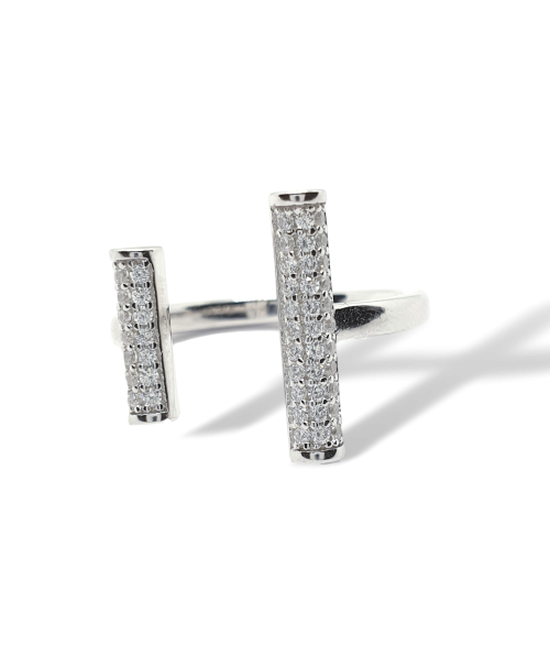 Anillo de Plata con Barras y Circonitas